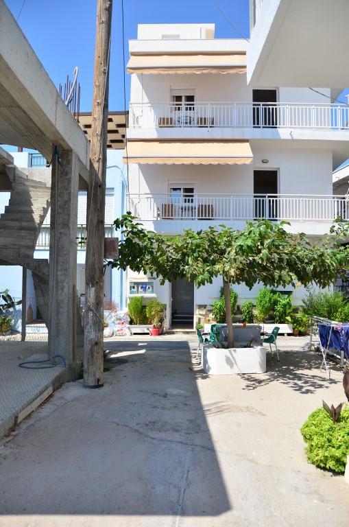 Georgias Apartments Charaki Quarto foto